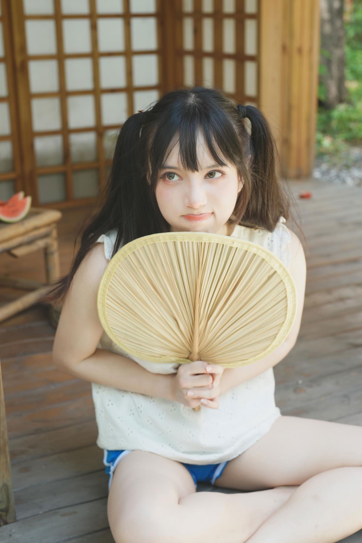 西瓜味的夏天，邂逅夏日美少女插图3