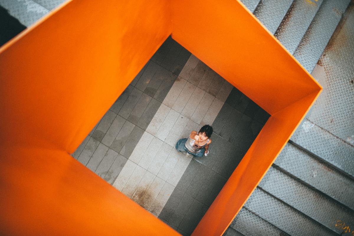 创意园随拍：邂逅港风与时尚交织的妹子写真集插图4