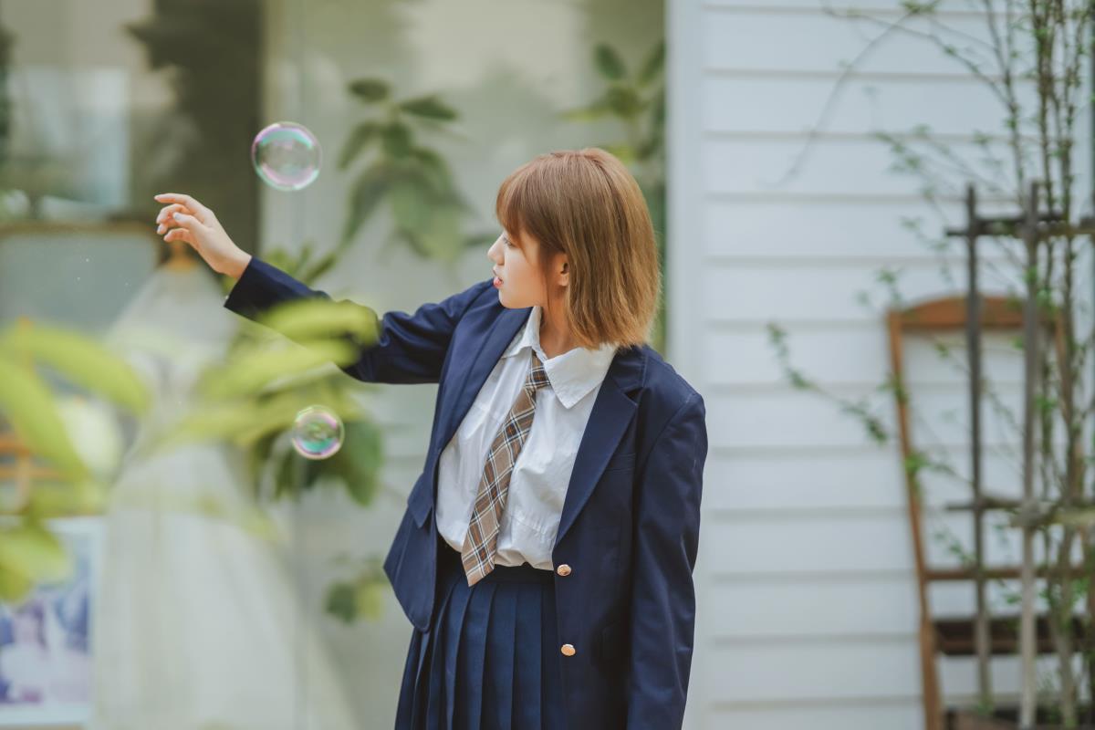 与可爱少女共度快乐时光，不浪费每一刻插图2