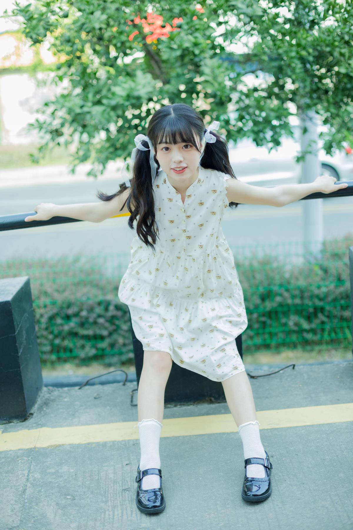 从奶奶菜园的新奇到胃里的世界：元气少女的甜美变迁插图1