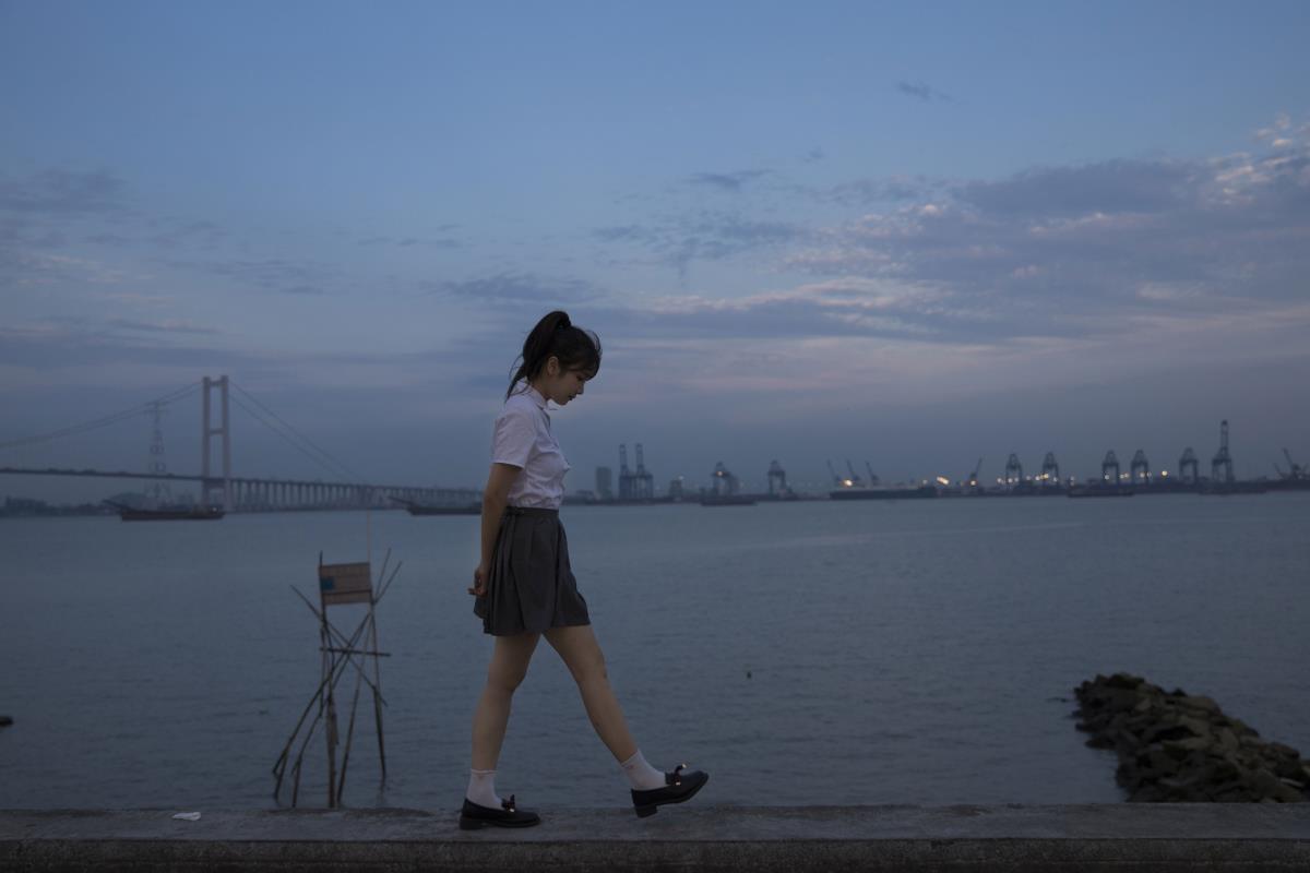 星辰大海间，与微光同行赴黎明