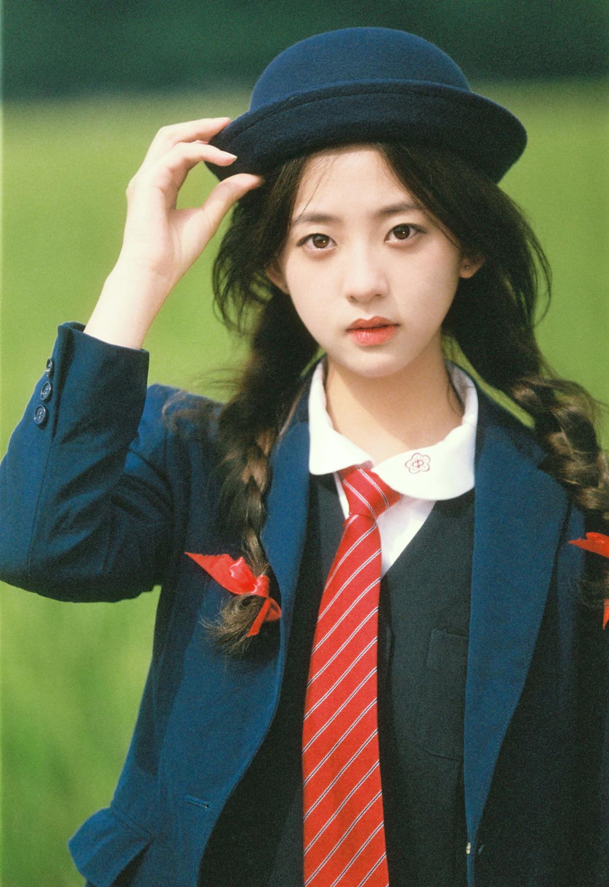 夏日尾声：清新田野间的胶片时光