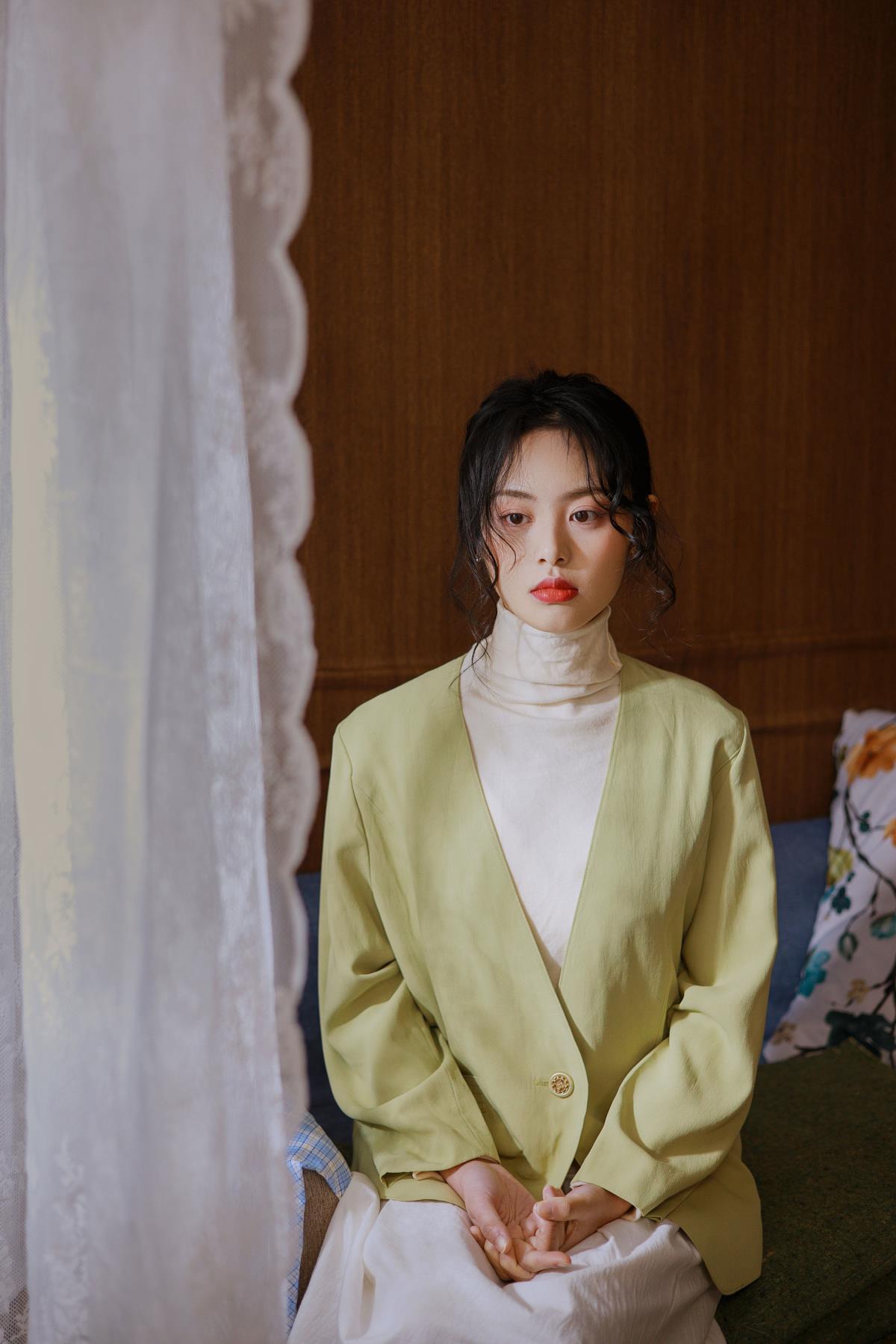 半梦半醒间，情殇难眠