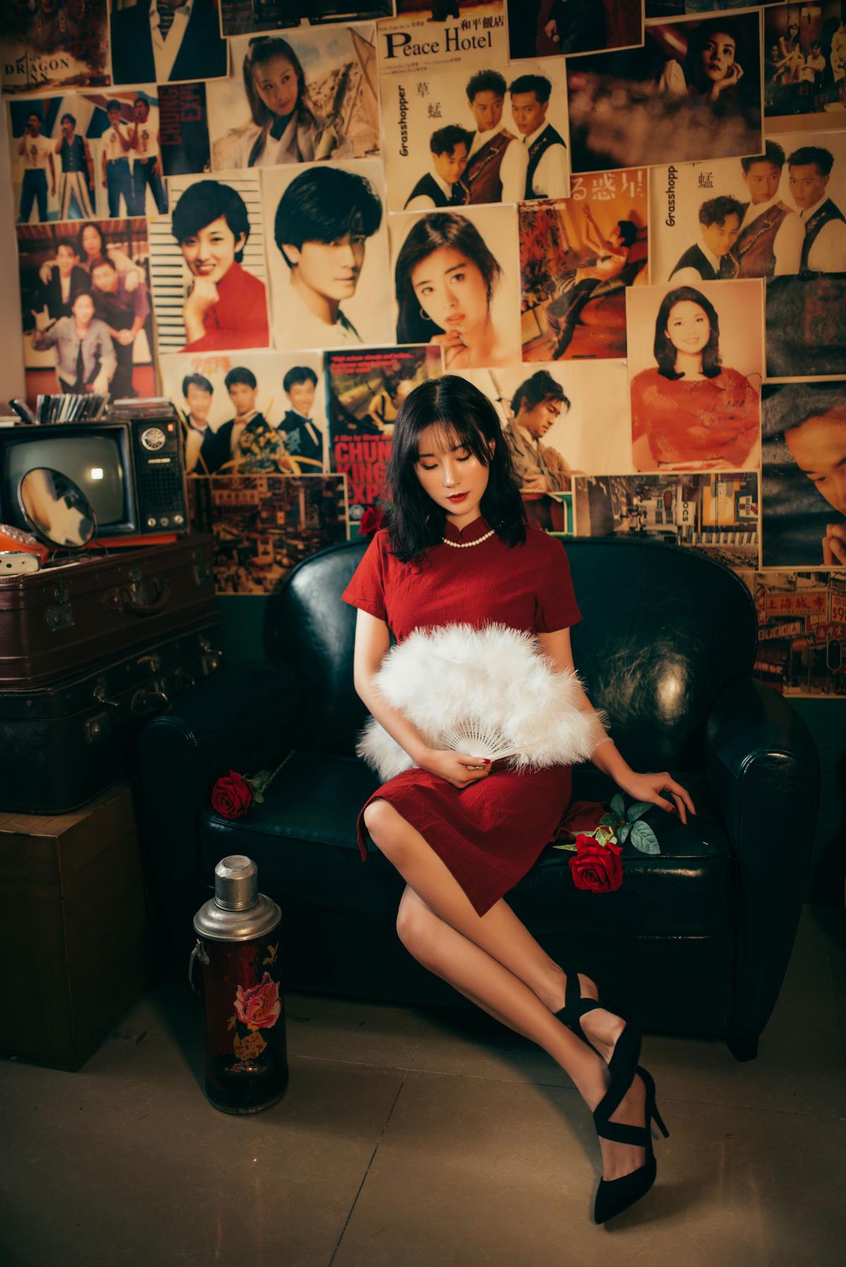 花样年华里的旗袍肖像：莫负韶华，不忘炽热本心