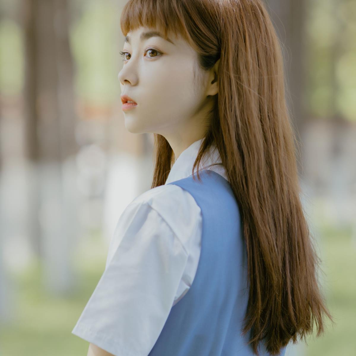 《蓝色梦境里，小仙女的爱如涌动潮汐，不愿清醒》 《少女的蓝色梦境，美少女的爱如潮，不舍逃离》 《蓝色梦境：小仙女的爱，让少女沉醉不愿醒》