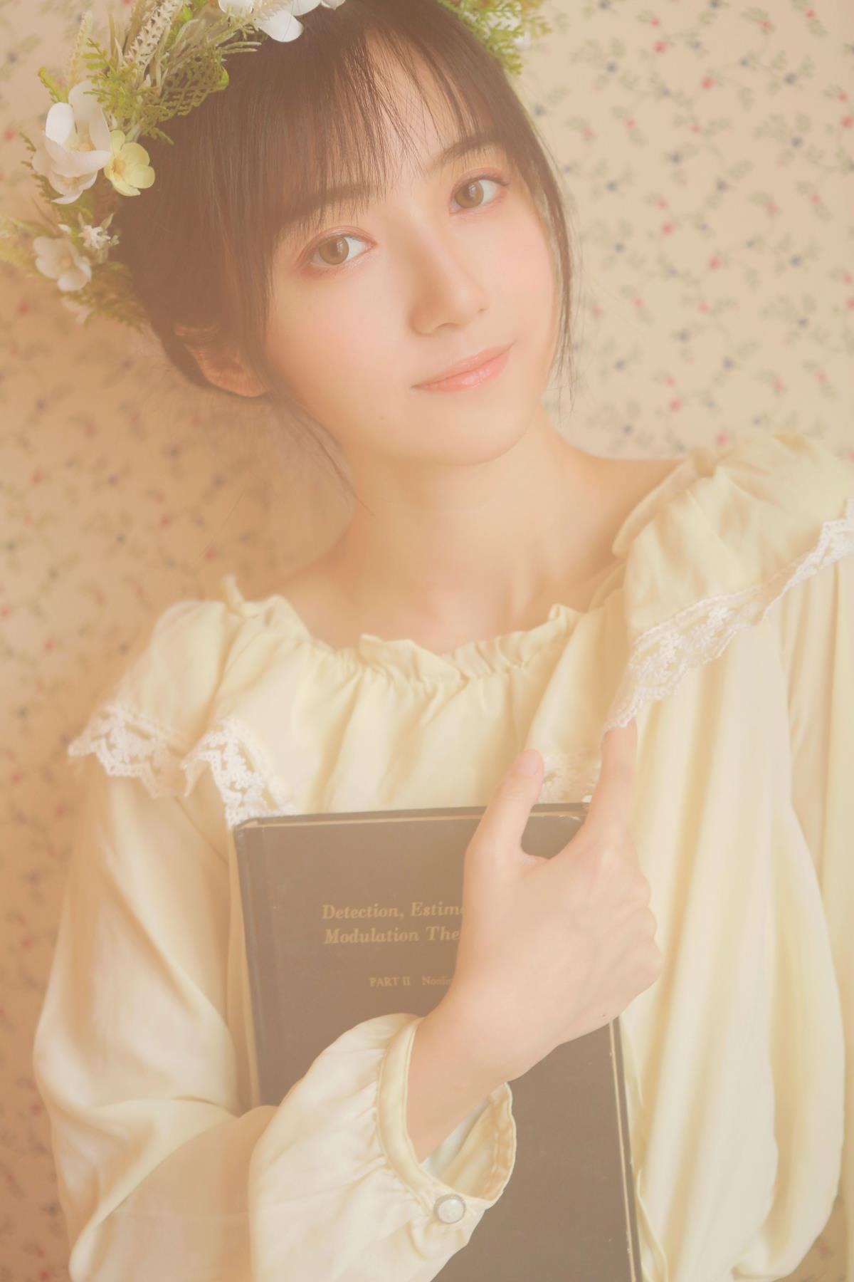 秘密花园：亭亭而立，无忧无惧