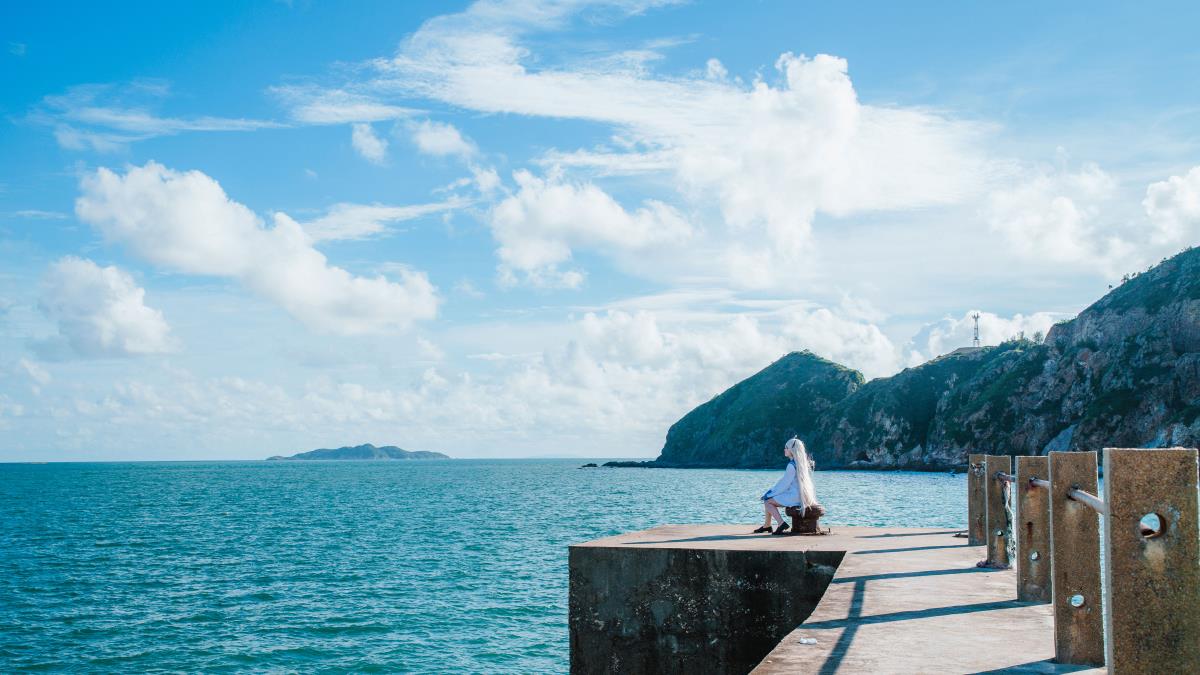 亚托莉：拯救地球，亦拯救我于海边时光