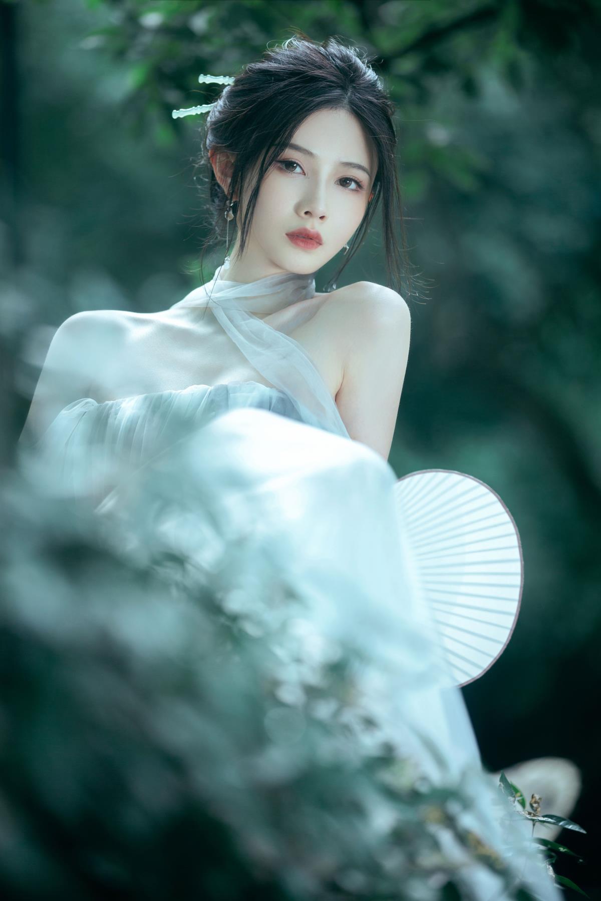 时光如歌，停驻最美年华，守现实美好拒梦之向往