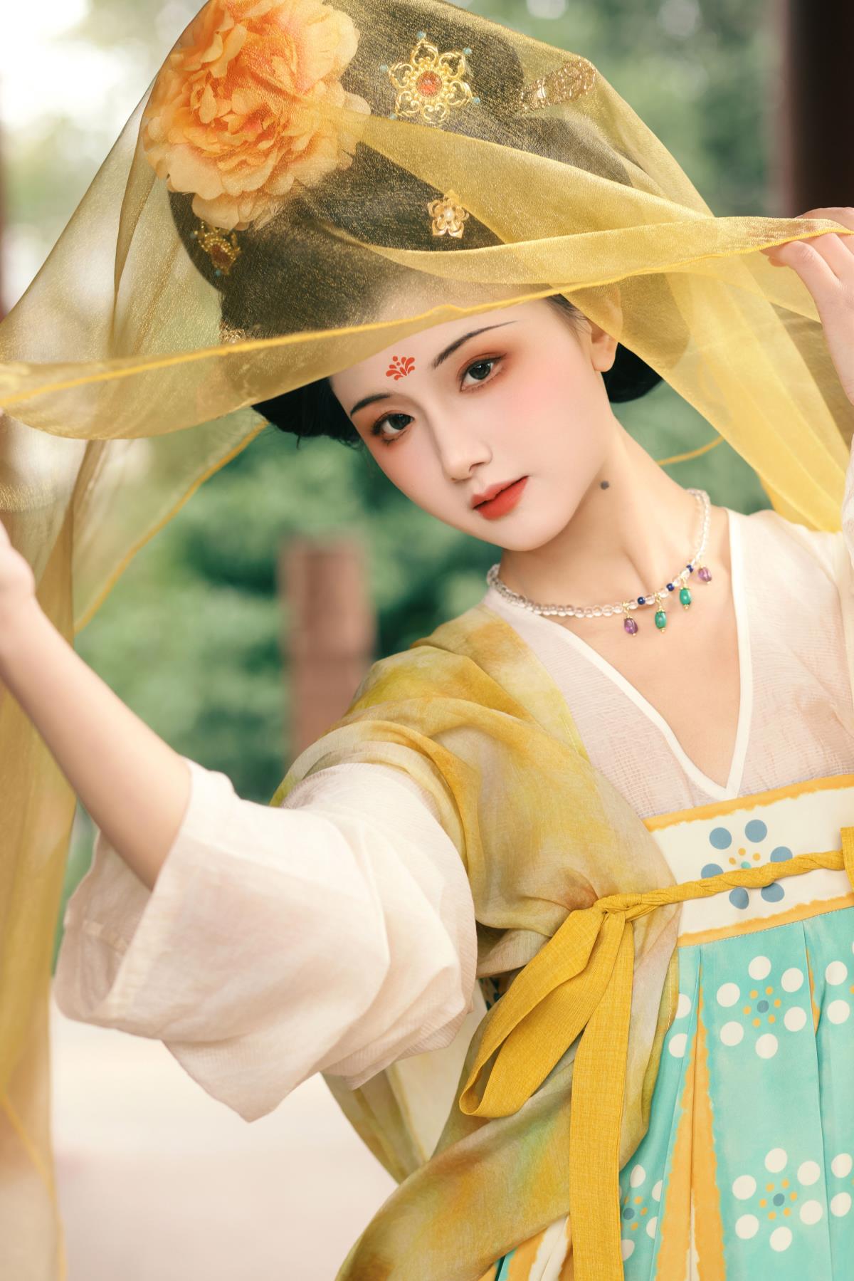 国色芳华：愿为飞鸟随心活，尽显古风唐风优雅