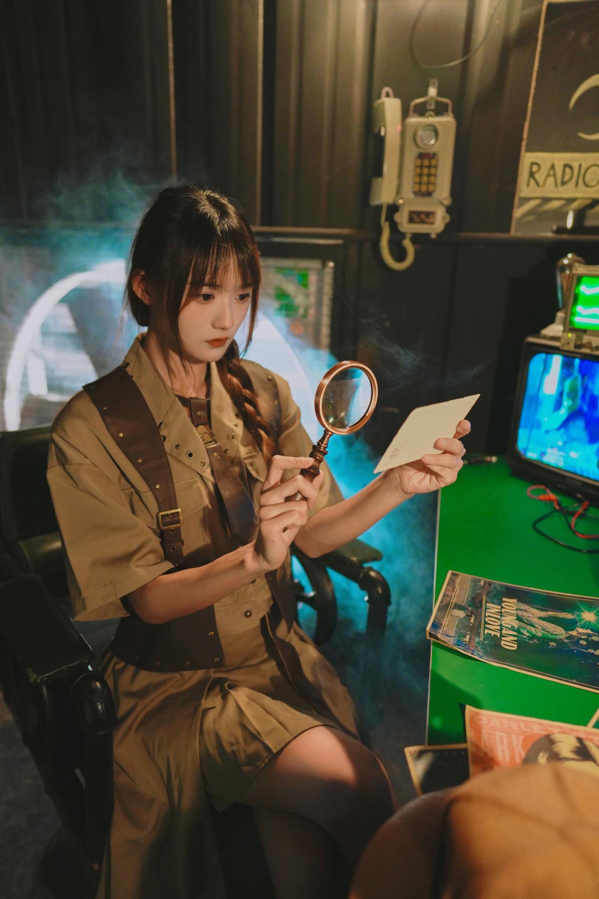 《朋克辣妹风：少女探险家，向着危险进发》