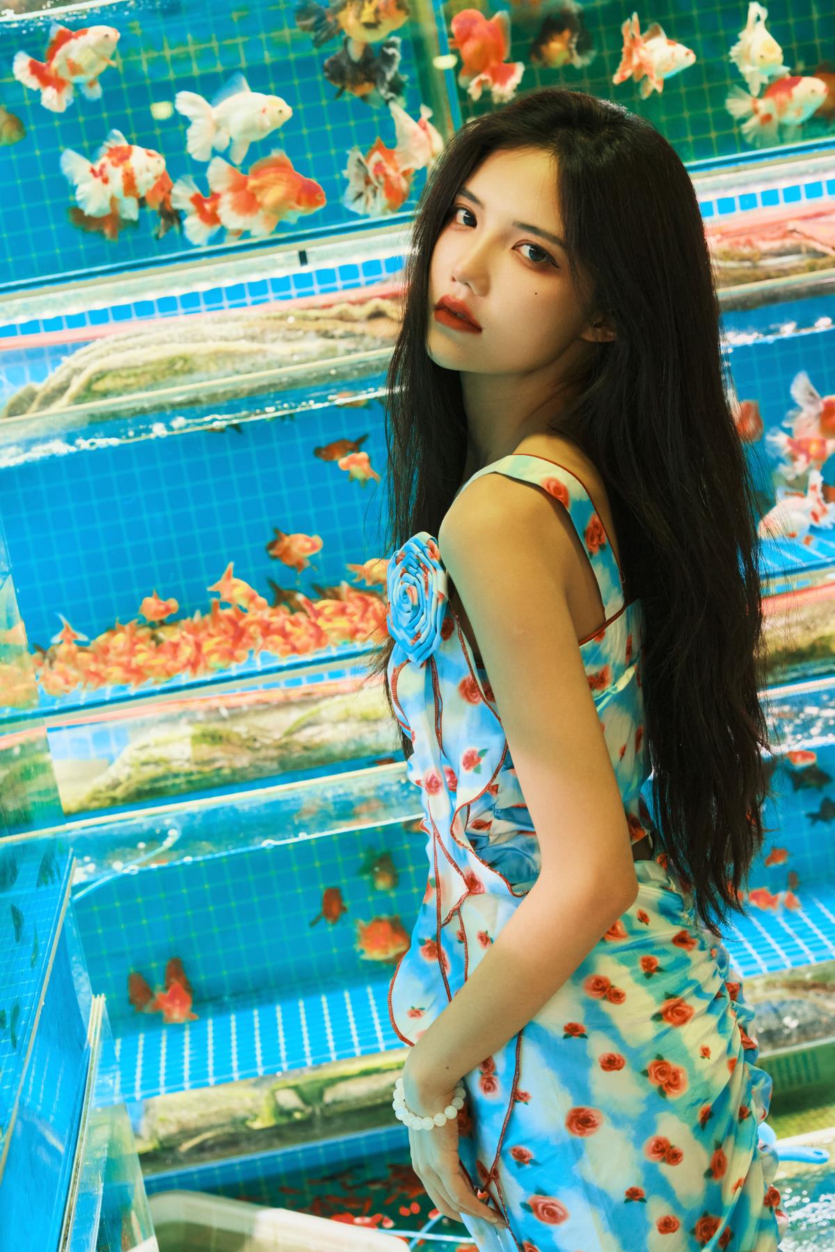 港风之下：秋刀鱼、肉罐头与保鲜纸的过期之问，探寻世间永恒之物