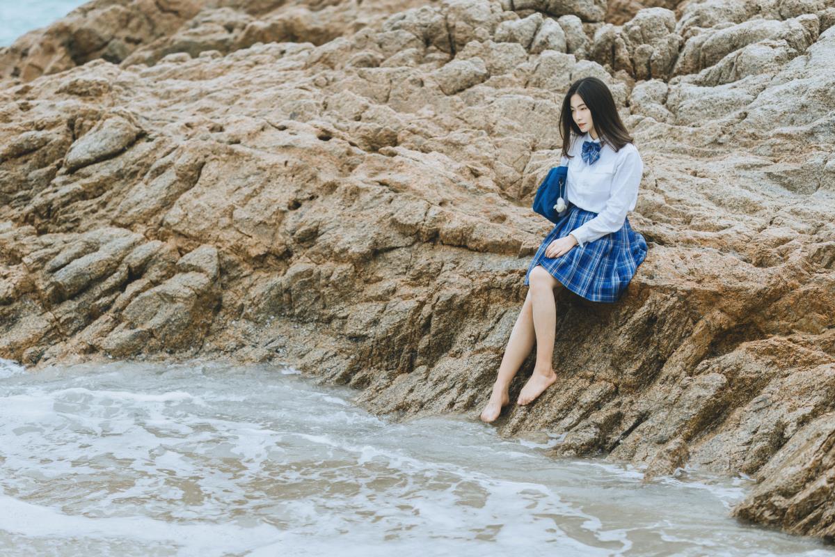 放课后，与元气少女共赴看海吹风之约