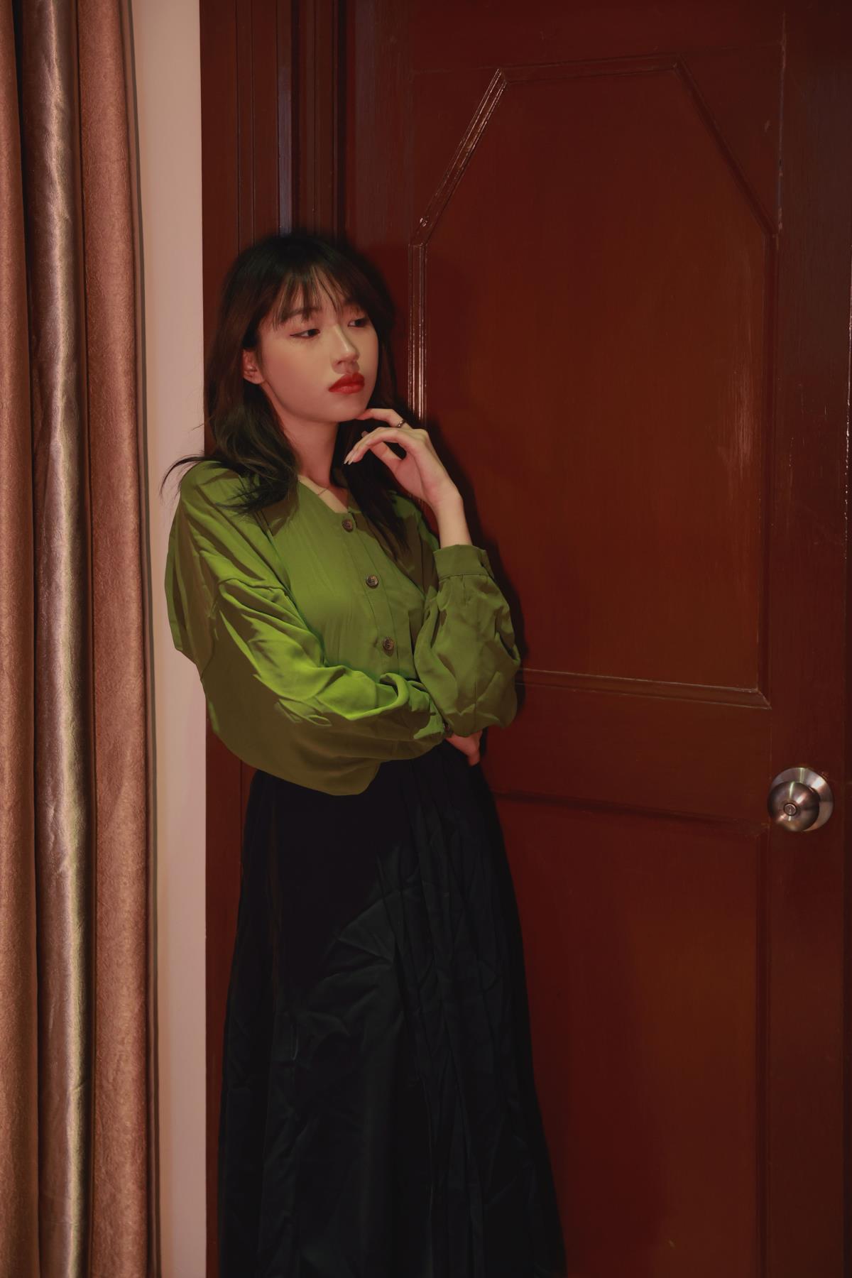 暗香难忘，人去楼空心亦空