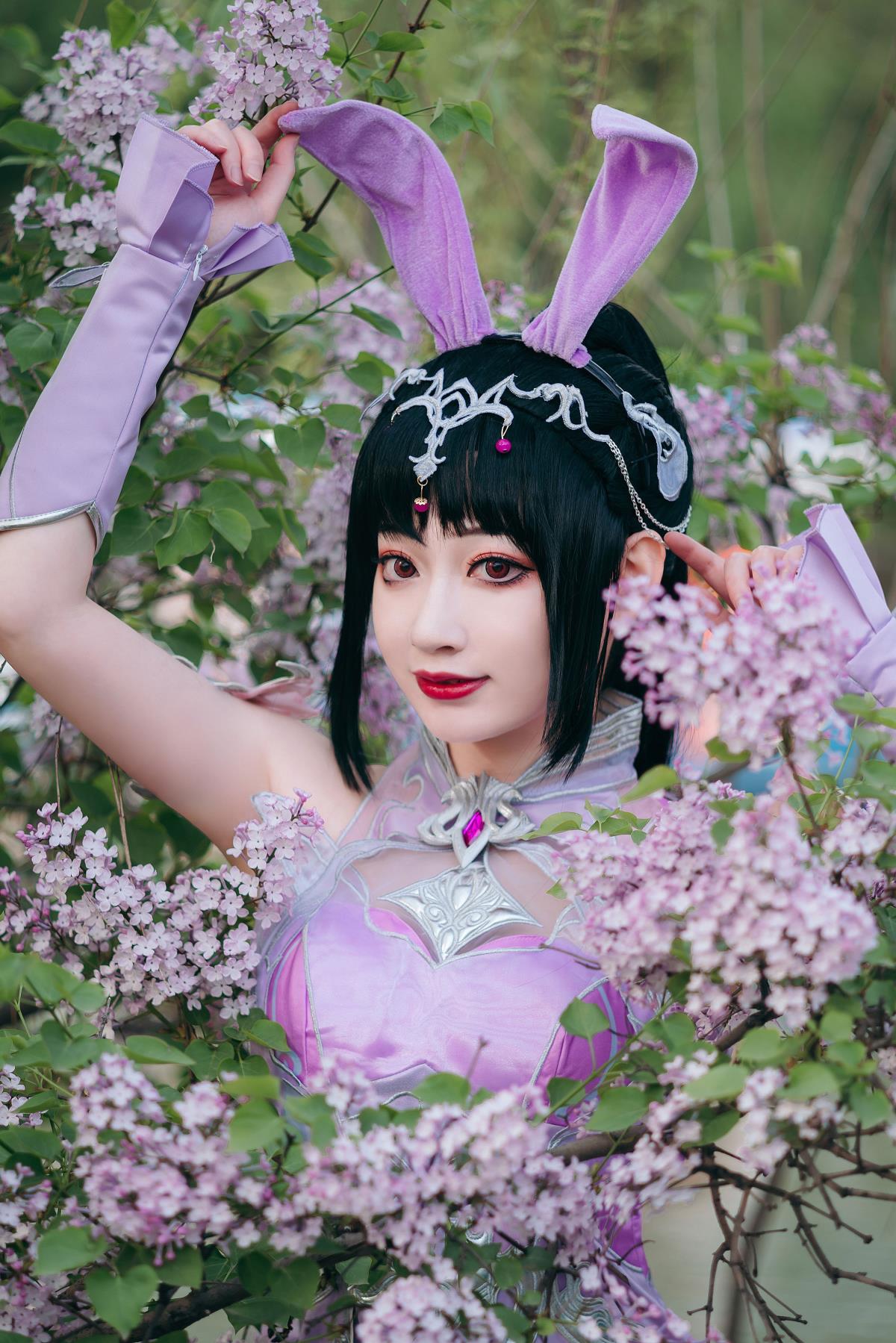 《斗罗之约：小舞的五年兔女郎之萌影》