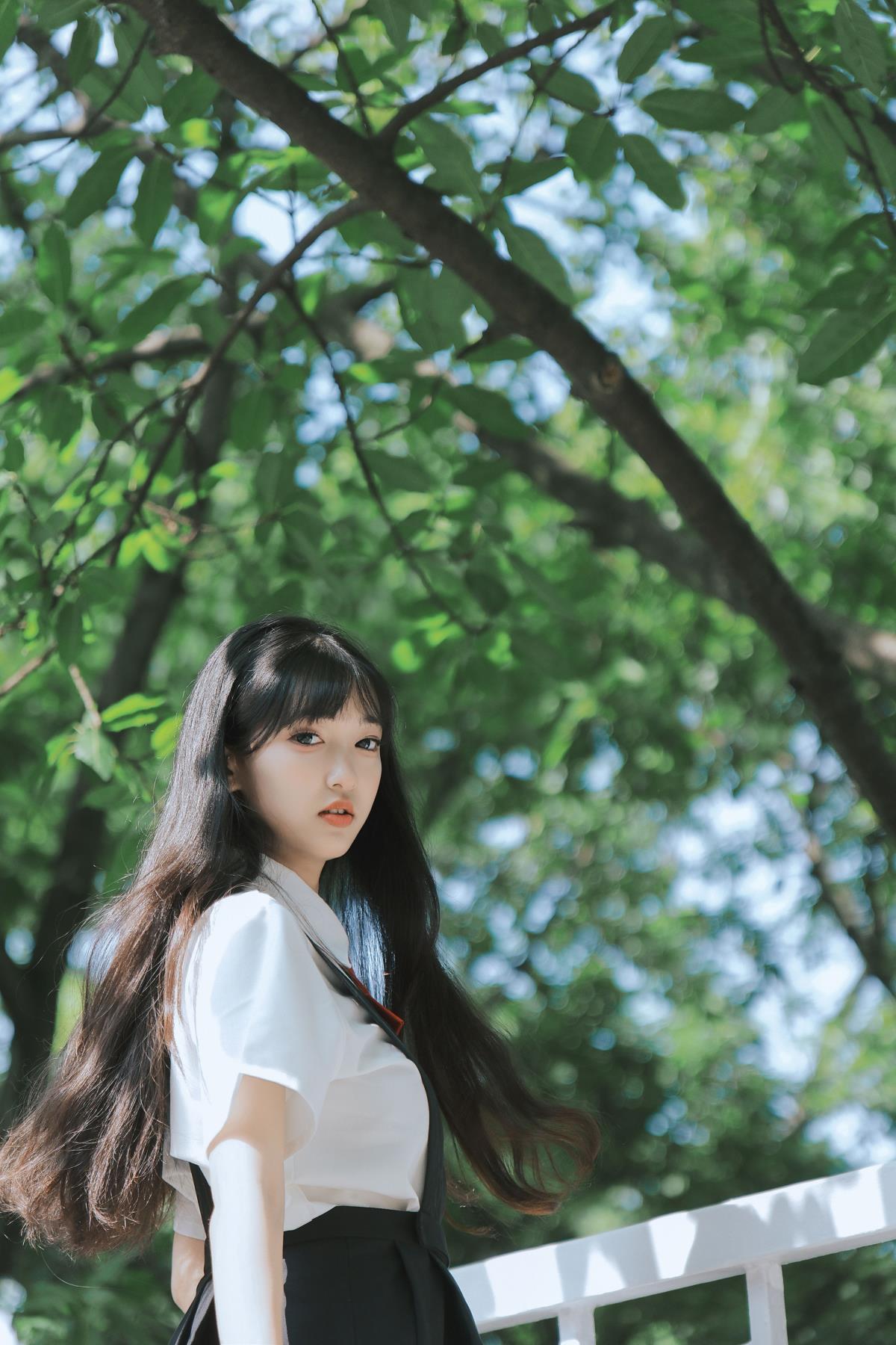 JK 少女：绽放在青春梦幻里的故事