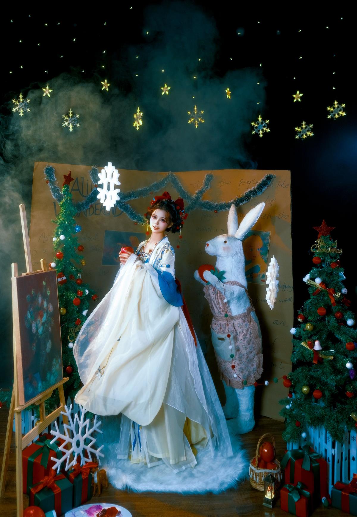 《白雪公主踏入爱丽丝仙境，共赴圣诞奇妙之旅》