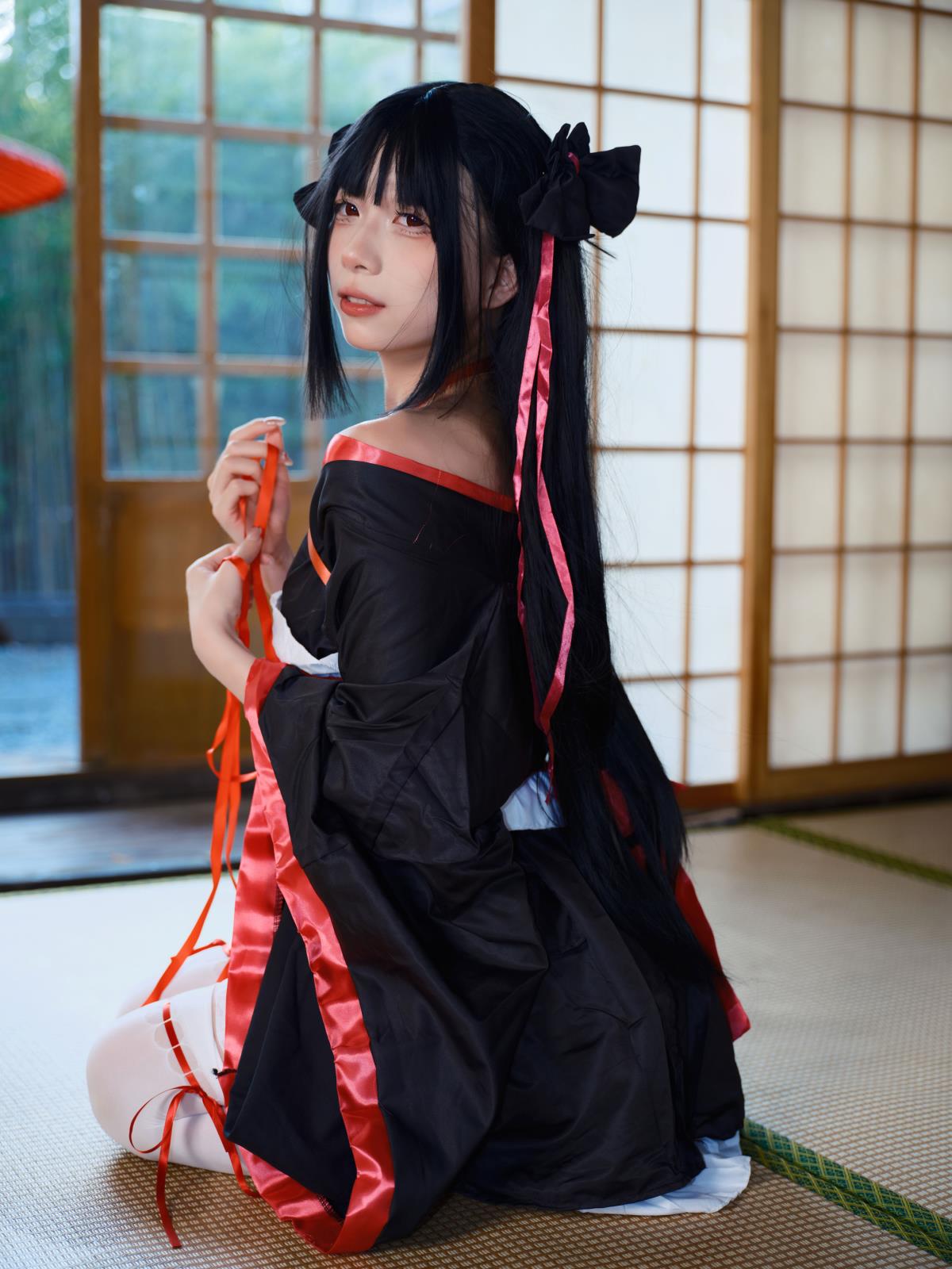 《机巧少女夜夜：和服独守，病娇情绪下的拔刀瞬间》 解析：保留了原文关键信息，“机巧少女夜夜”点明主角，“和服独守”描绘场景，“病娇情绪下的拔刀瞬间”突出情节，整体富有故事性和画面感，符合文艺向风格标题要求。