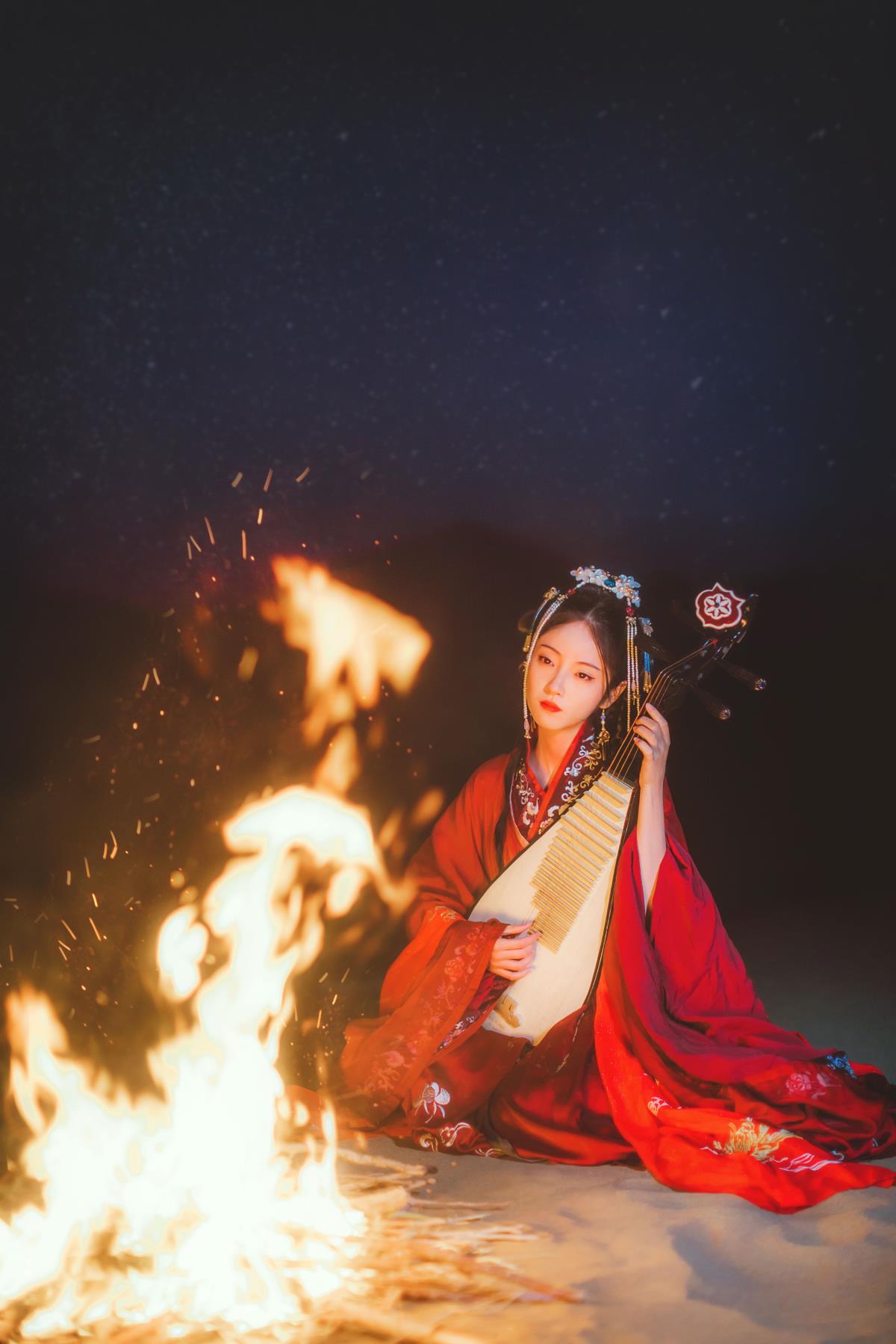 胡汉亲和间，红颜琵琶梦