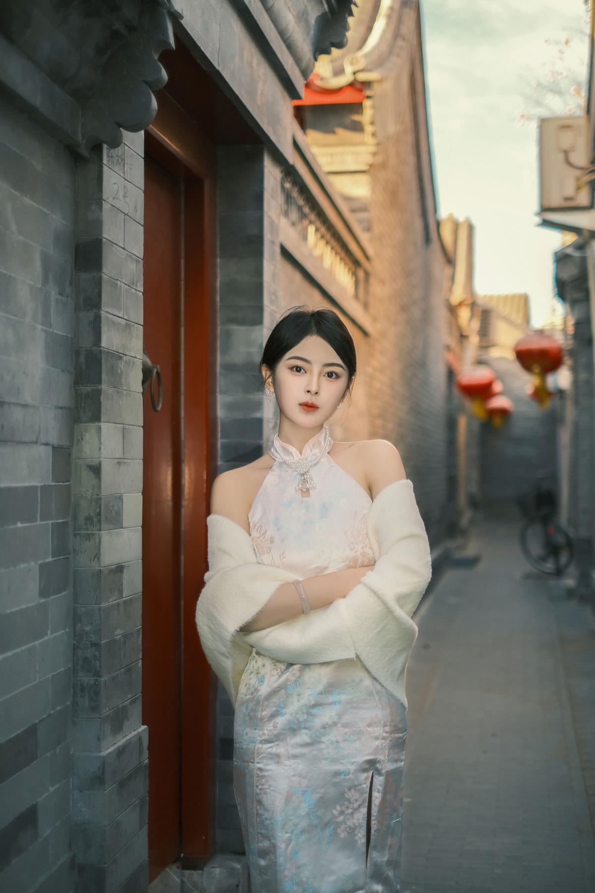 庭院深深里的旗袍美人与明星风采