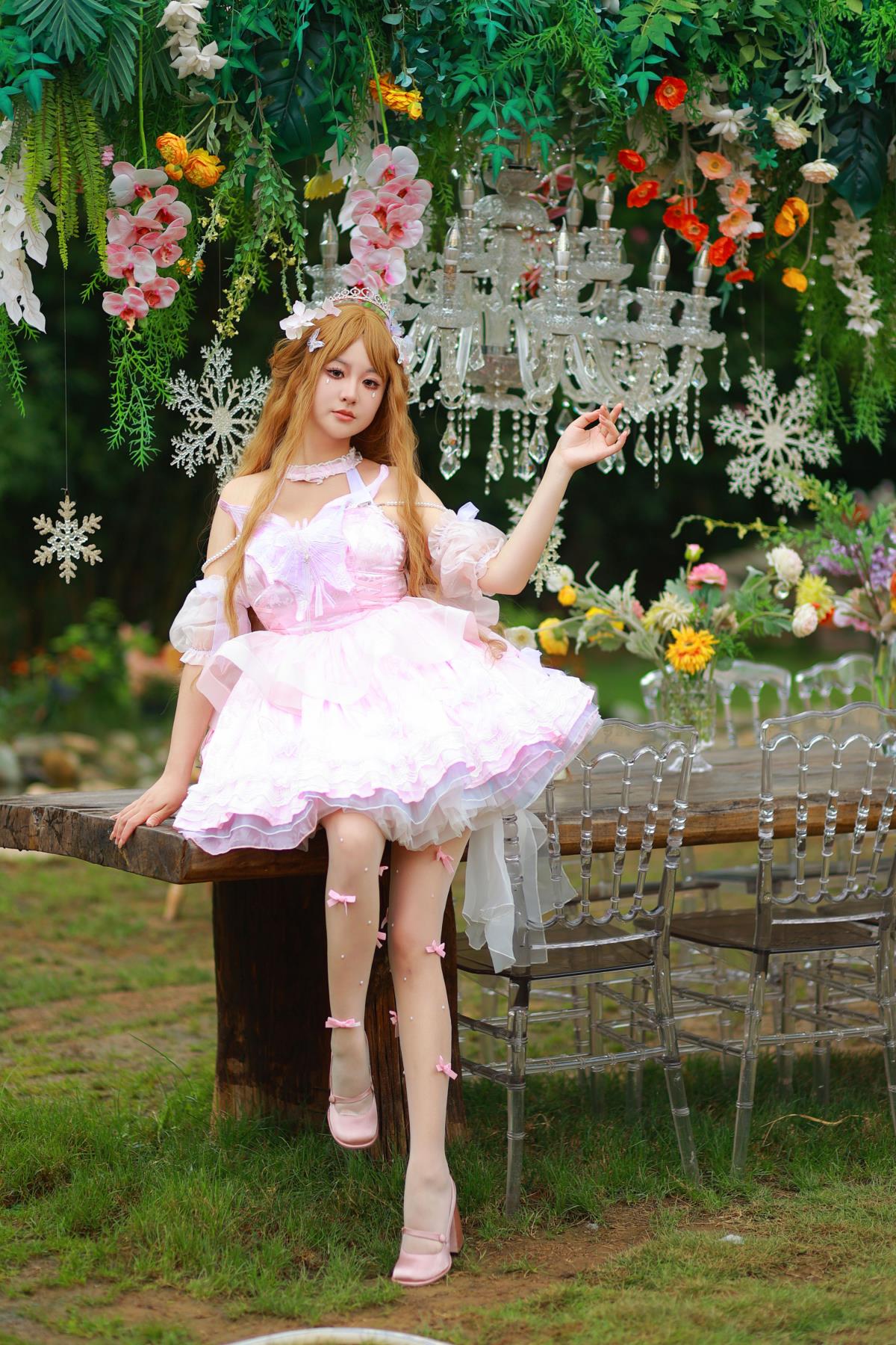 精灵森林寻春迹，洛丽塔少女的精灵之春