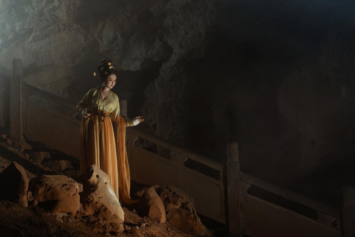 一梦敦煌：身回云阙泪满天涯，仕女唐风意境复原