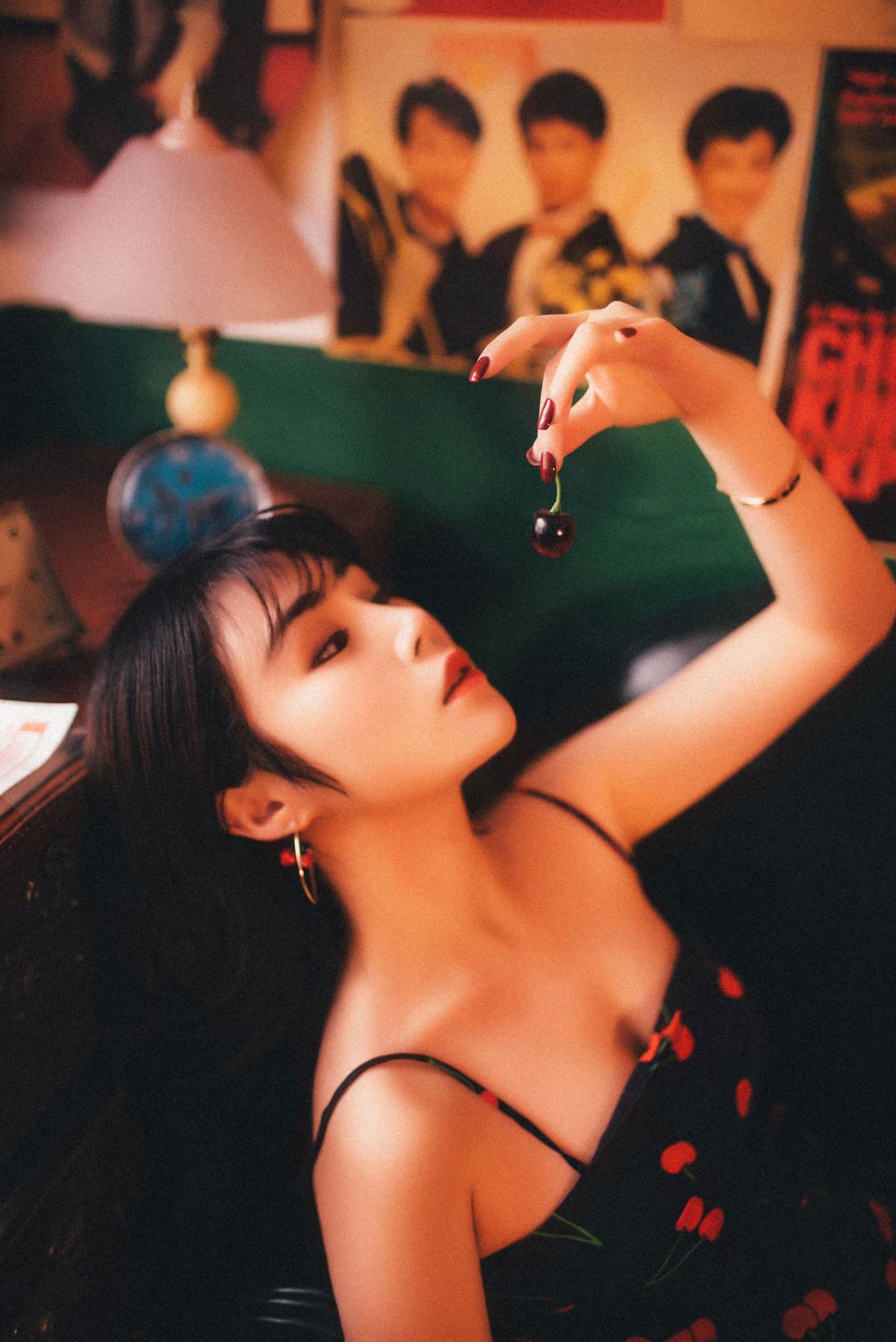 《红尘莫看破，热情需止损》 解析：原句强调红尘美好不应看破，对于没结果的事要及时止损，不然热情会徒增烦恼，提取关键信息“红尘”“看破”“止损”“热情”等，组合成这个标题，既包含了原文核心意思，又具有一定文艺风格和意境。