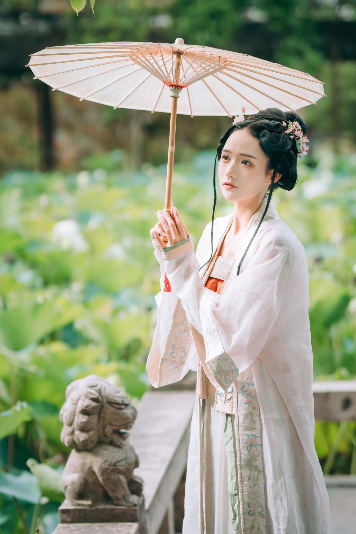 游园惊梦：快看，那可是你心仪的公子？