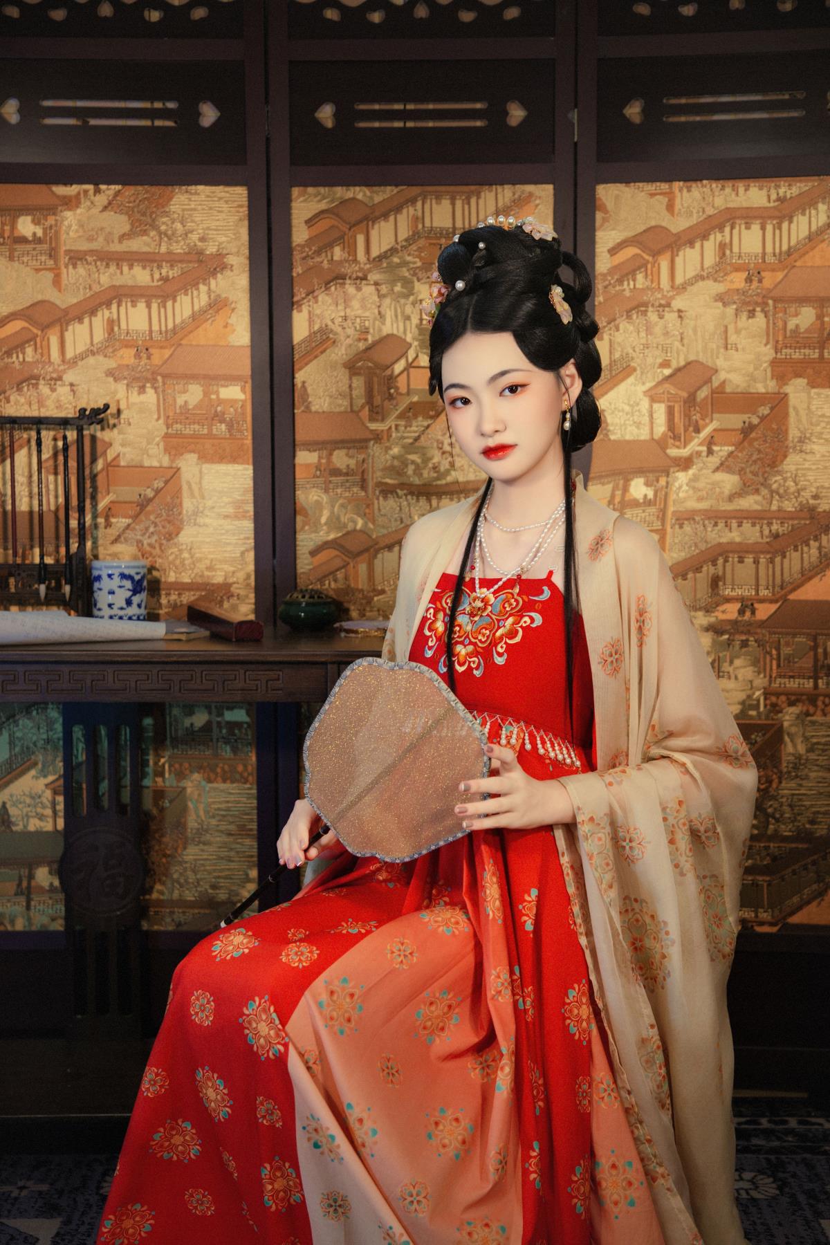 《唐风古韵里的唯美汉服佳人》