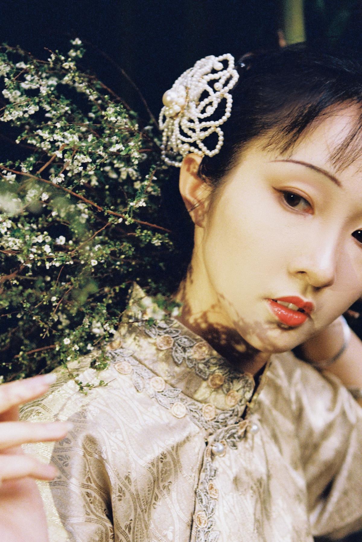 见信安好，寄予先生的中式复古美学胶片信笺