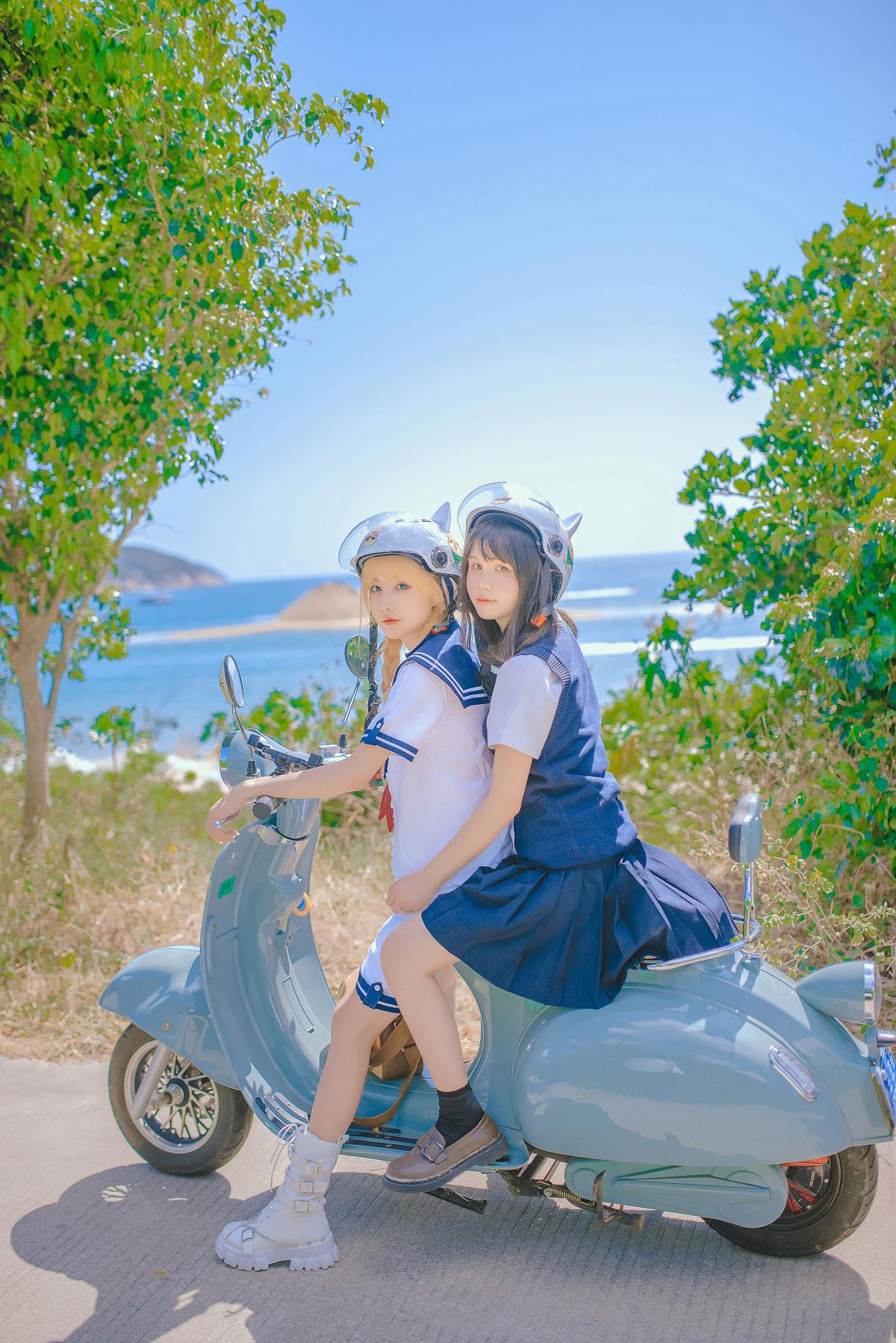 《夏日限定：JK女孩与闺蜜的美好时光》 需注意，原始内容中“[夏日限定，很多美好都是夏日限定。，JK,夏天,女孩,闺蜜,]”存在表述不太清晰准确的地方，我按照常规理解进行了创作，若有特殊要求请进一步说明。 若完全按照你要求的格式，可改为：夏日限定：JK女孩与闺蜜的美好时光 。你可根据实际需求调整。