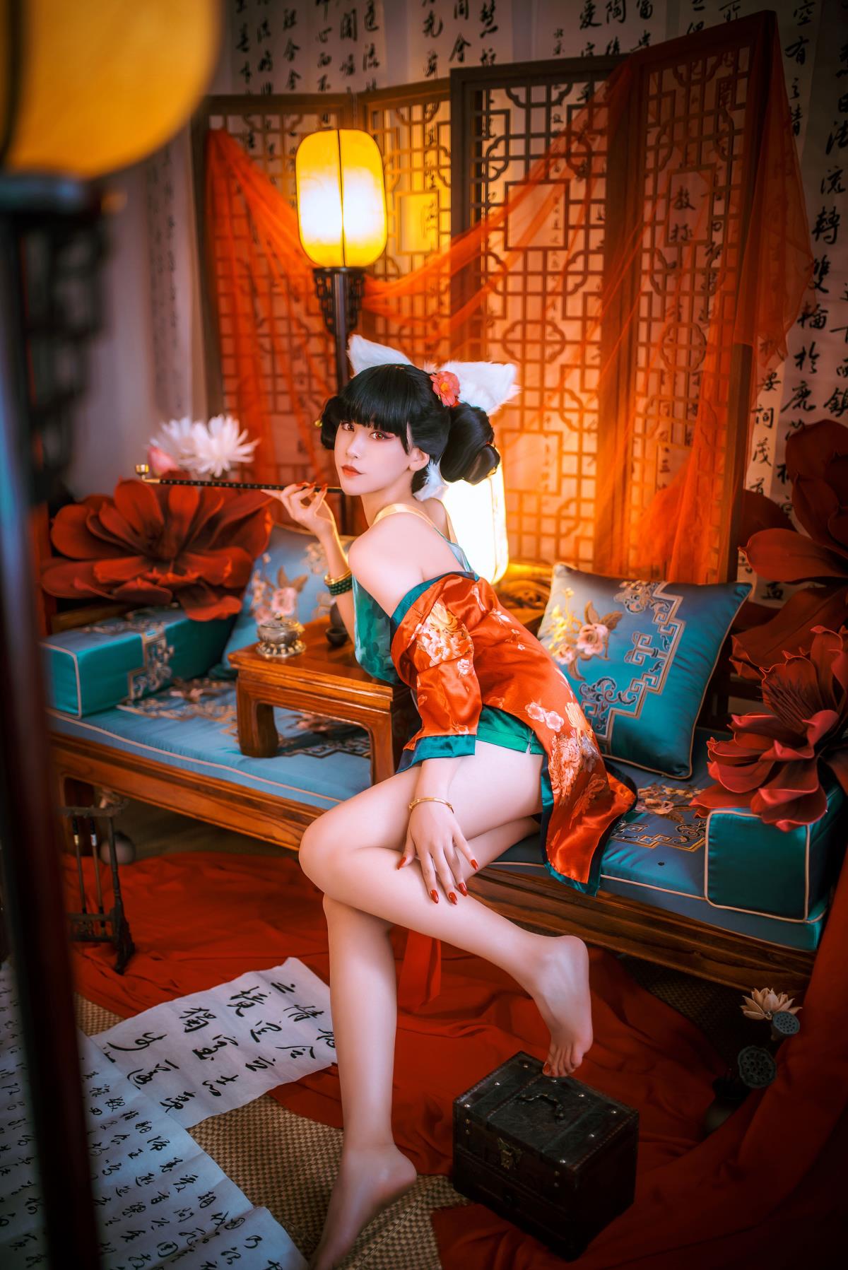 宝青坊主Cos：白蛇缘起之惊艳，天之道的妙悟与得失