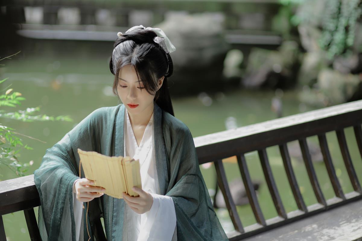 愿做人间逍遥客，自此江湖无故人